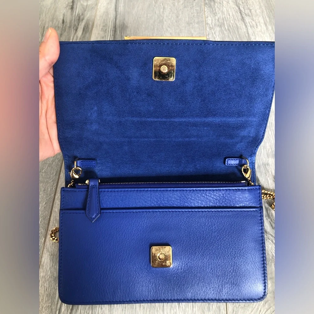 Authentic Fendi Royal Blue Leather Wallet with Gold Chain - Picture 2 of 14